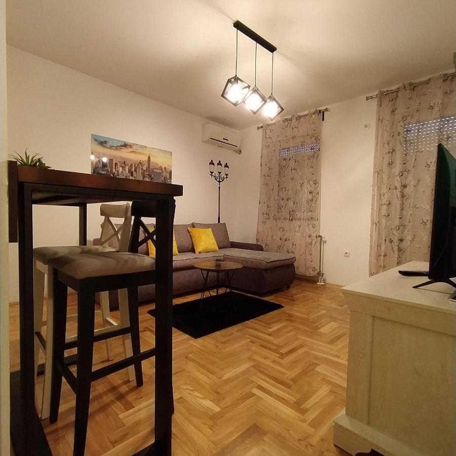 Daniris Apartman 노비사드 외부 사진